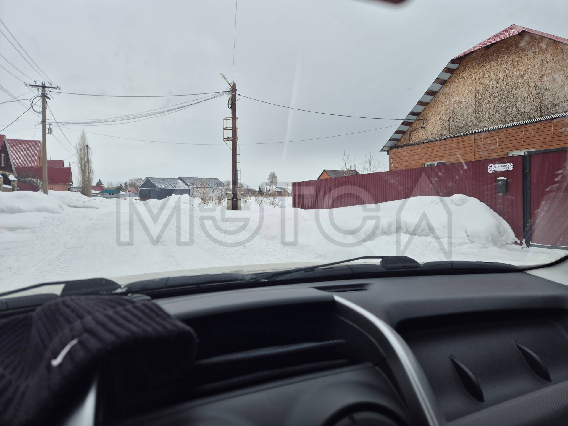 Земельный участок в Оренбургской обл., 787 кв.м.