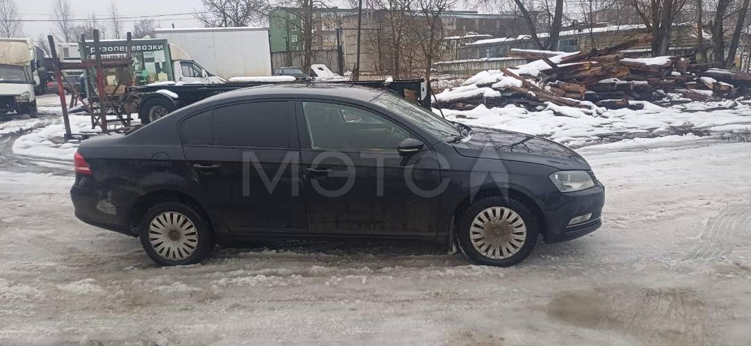 Volkswagen Passat, 2012 года, 122 лс