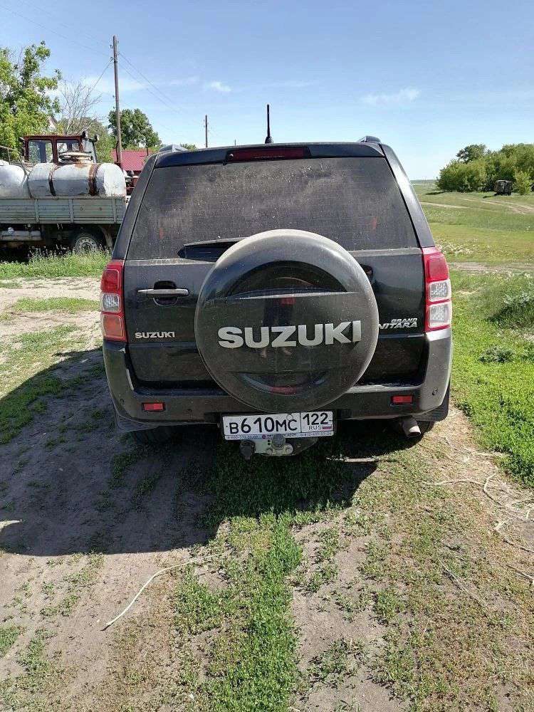 Suzuki Grand Vitara, 2010 года, 140 лс