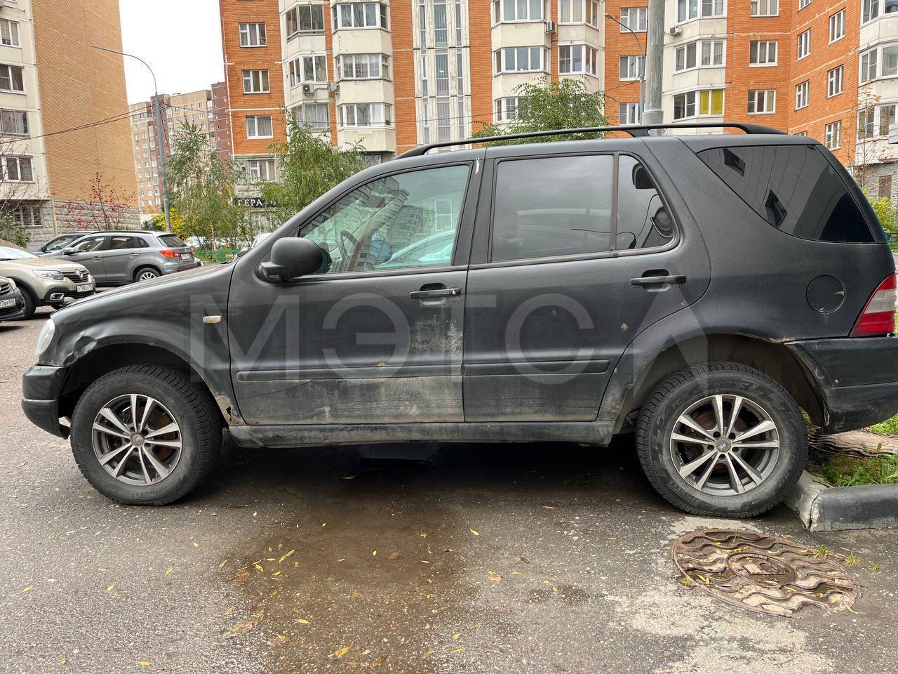 Mercedes-Benz ML320, 2000 года, 218 лс, 354055 км, полный привод, АКПП