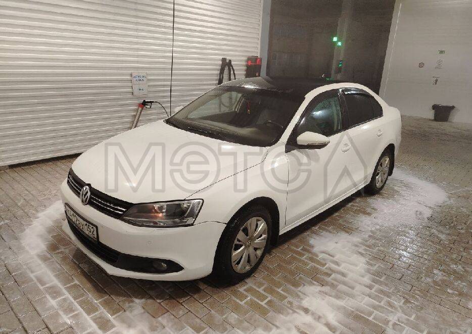 Volkswagen Jetta, 2013 года, 122 лс