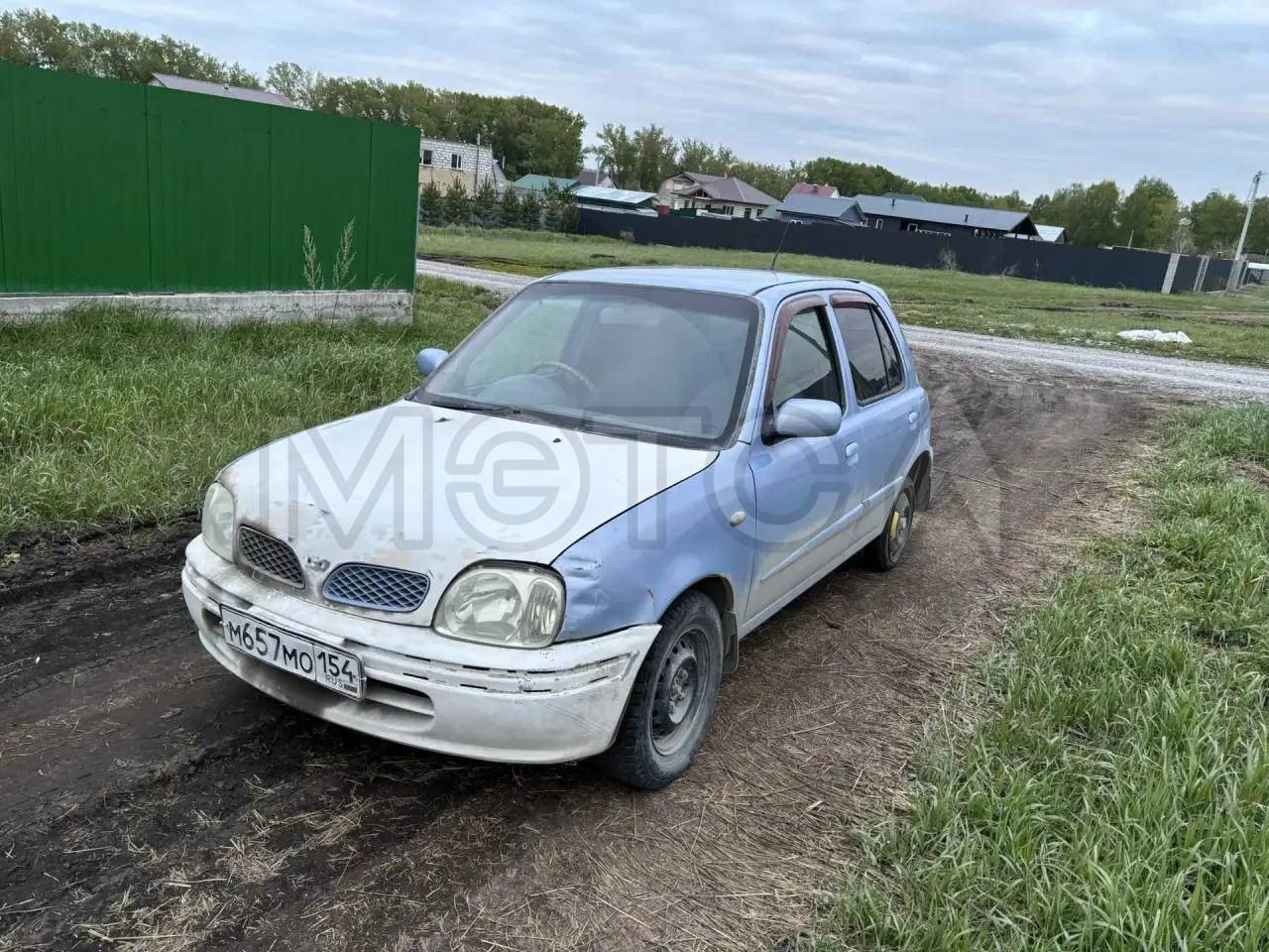 Nissan March, 2000 года, 60 лс, 175 000 км, АКПП