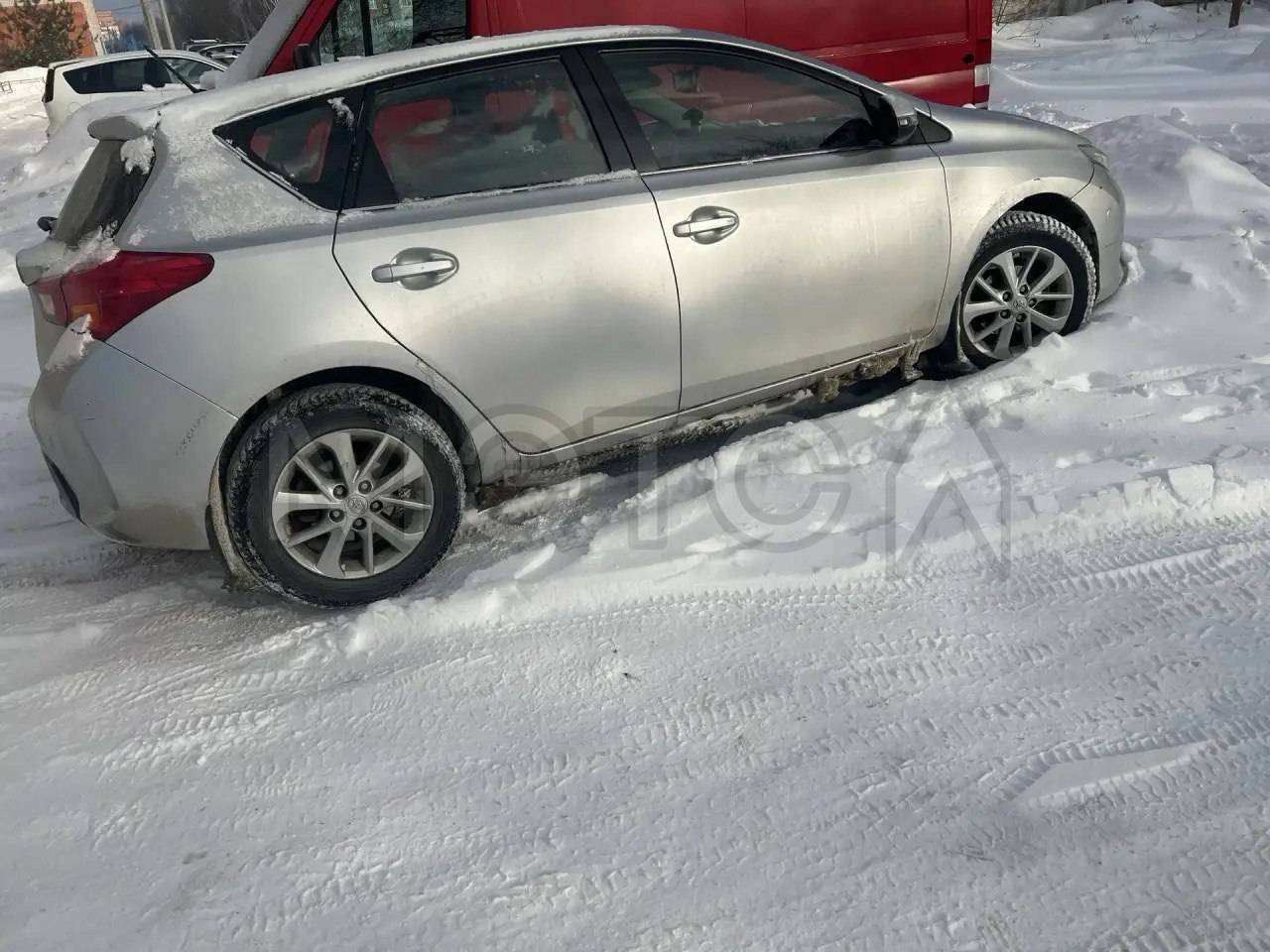 Toyota Auris, 2013 года, 132 лс, 67000 км, АКПП