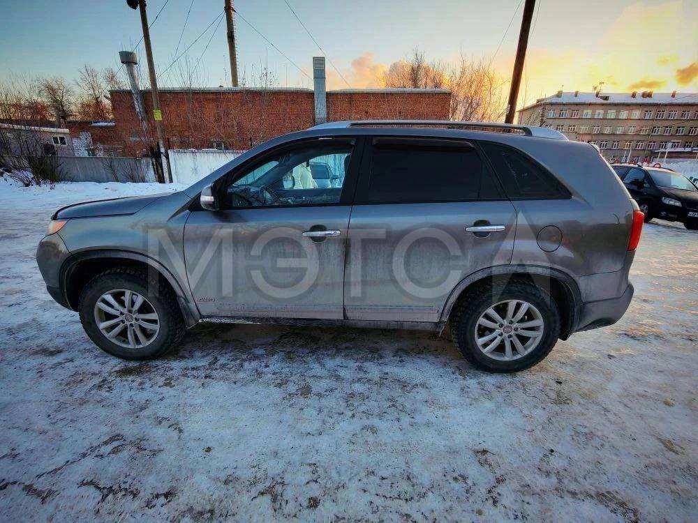 Kia Sorento, 2012 года, 174 лс, 250000 км, полный привод, АКПП