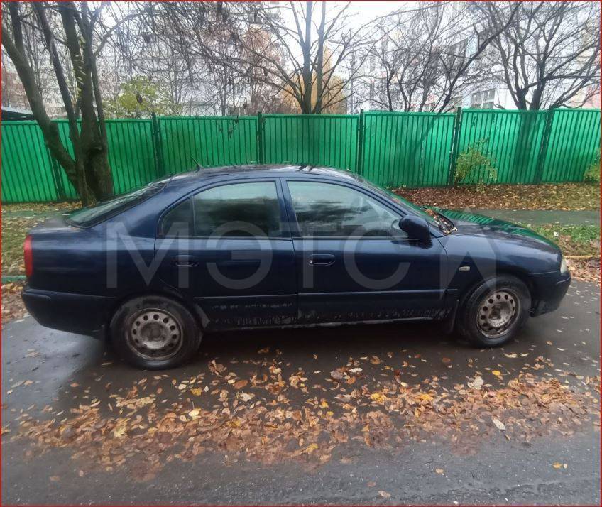 Mitsubishi Carisma, 2001 года, 103 лс