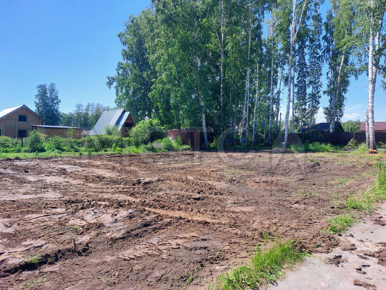 Земельный участок в Новосибирской обл., 598 кв.м.