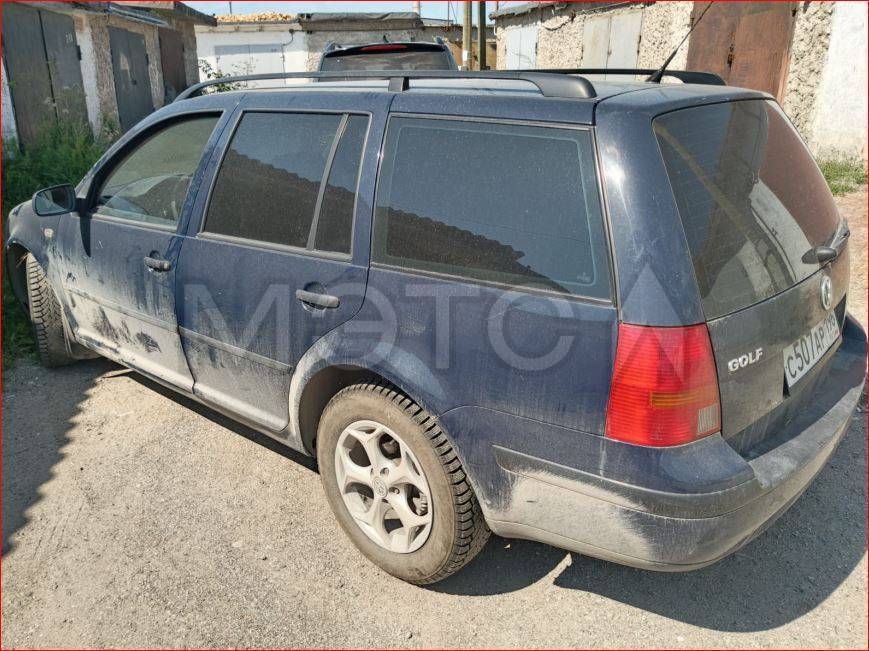 Volkswagen Golf, 2000 года, 75 лс