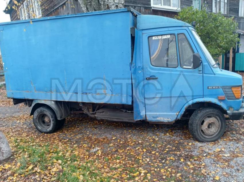Автомобиль грузовой MERCEDES BENZ 408D, 1993 года
