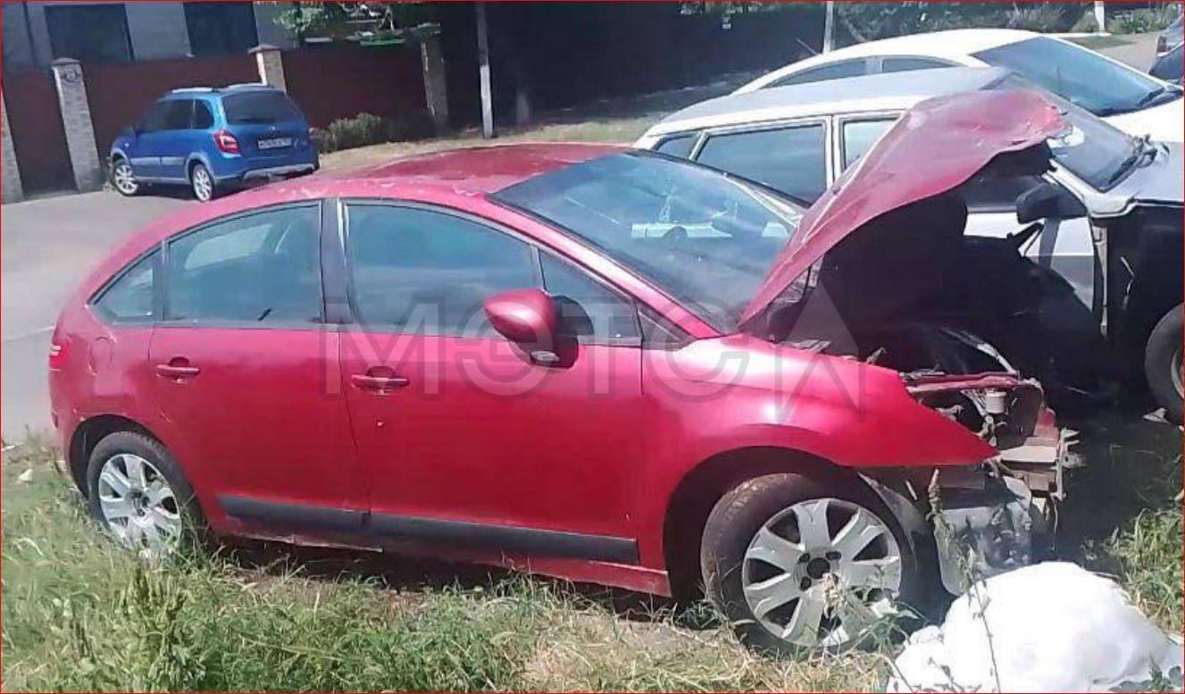 Citroen C4, 2010 года, 120 лс