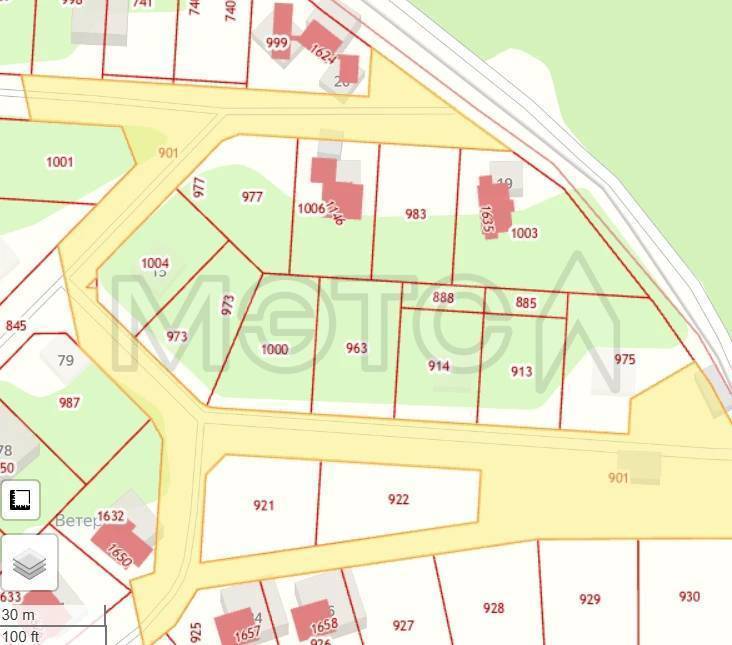 Земельные участки в Московской обл., 153 +/- 4 кв.м и 668 +/- 9 кв.м.
