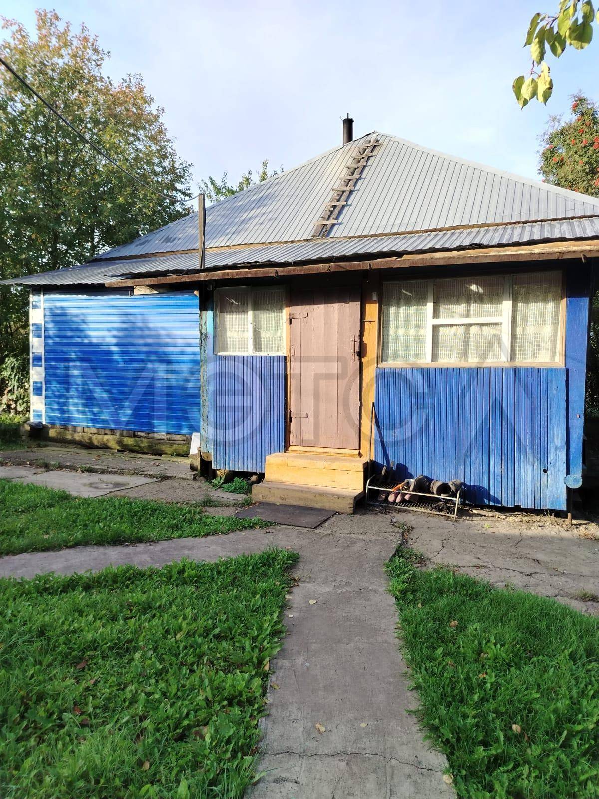 1/4 доля дома и 1/4 доля земельного участка в Алтайском крае