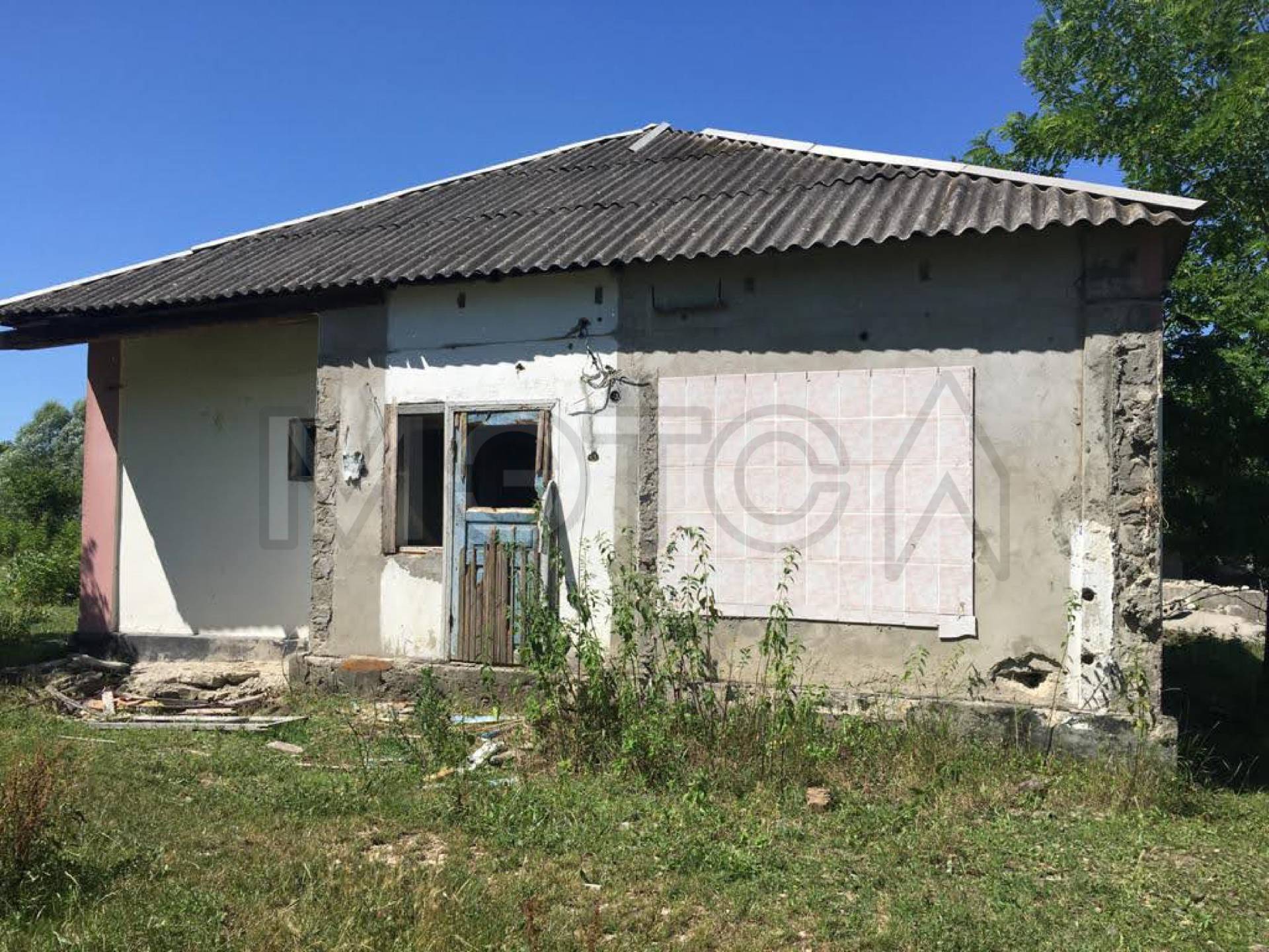 1/2 доля дома и 1/2 доля земельного участка в Краснодарском крае