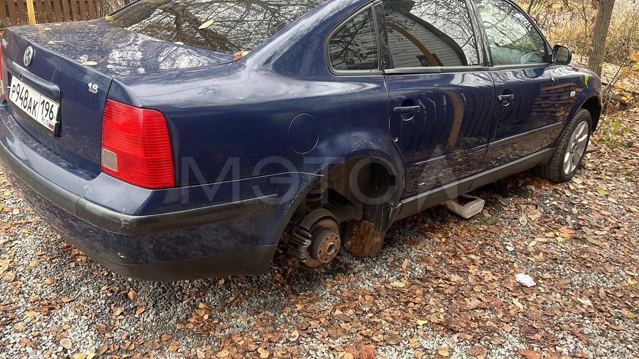 Volkswagen Passat, 1999 года, 125 лс