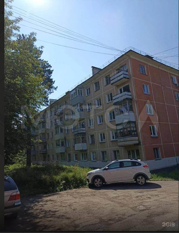 40/100 доли квартиры в Красноярском крае