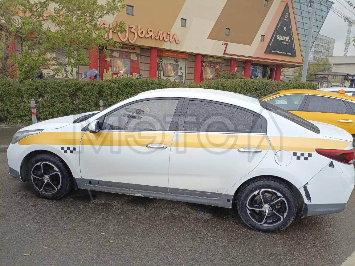 Kia Rio, 2019 года, 98 лс, 300000 км, АКПП