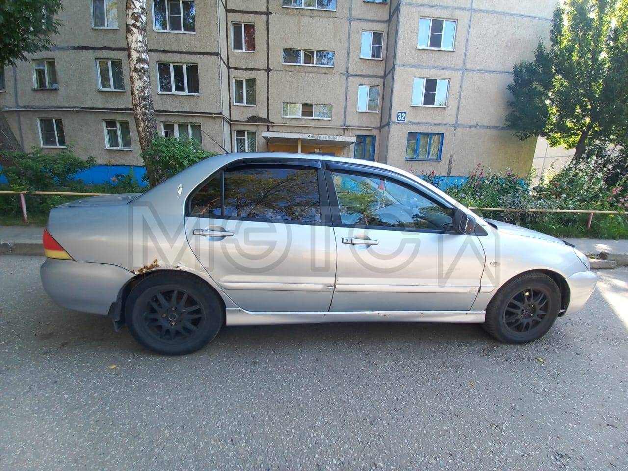 Mitsubishi Lancer, 2004 года, 98 лс, 250000 км, АКПП
