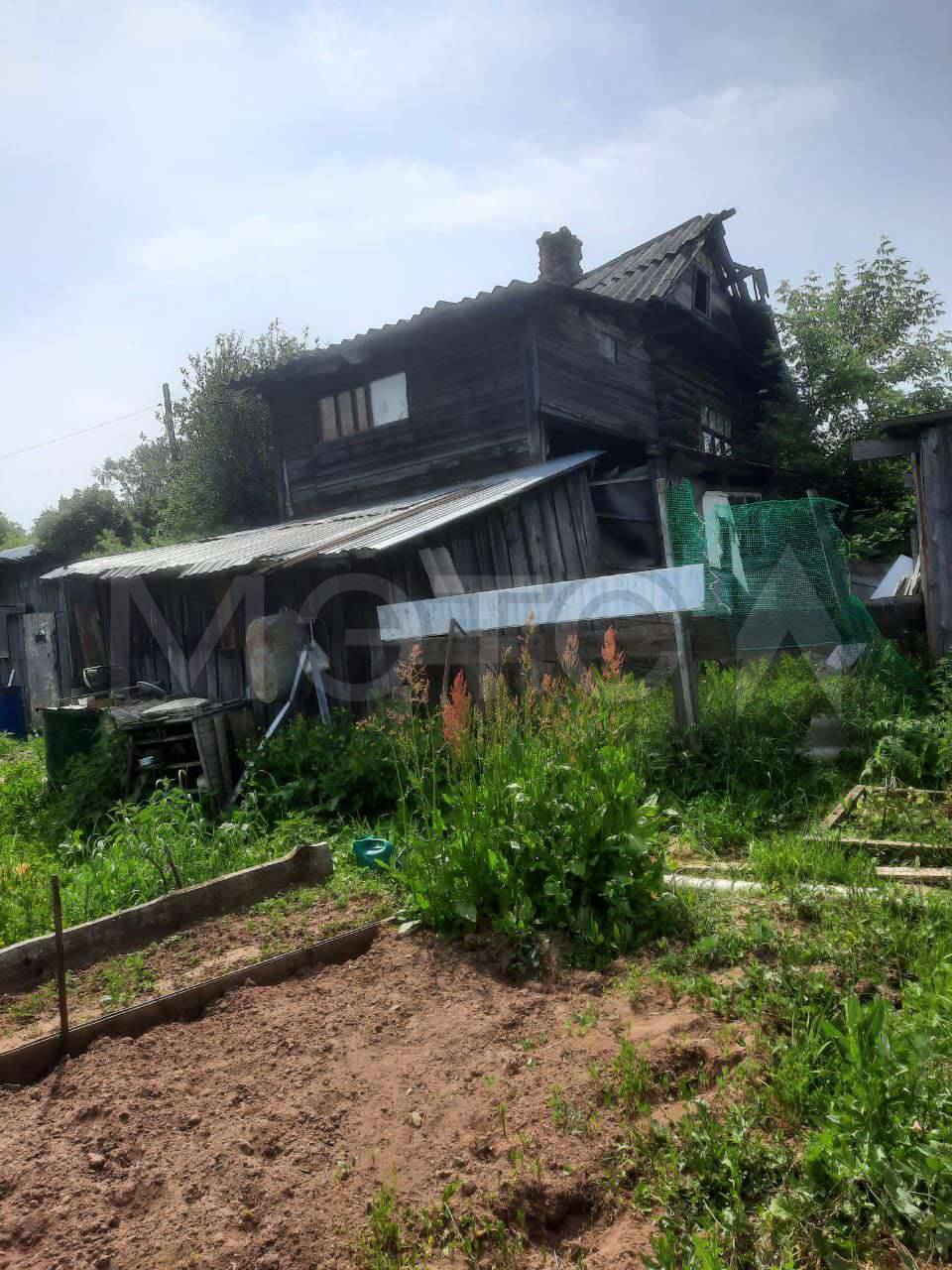 1/3 доля дома и 1/3 доля земельного участка в Ижевске