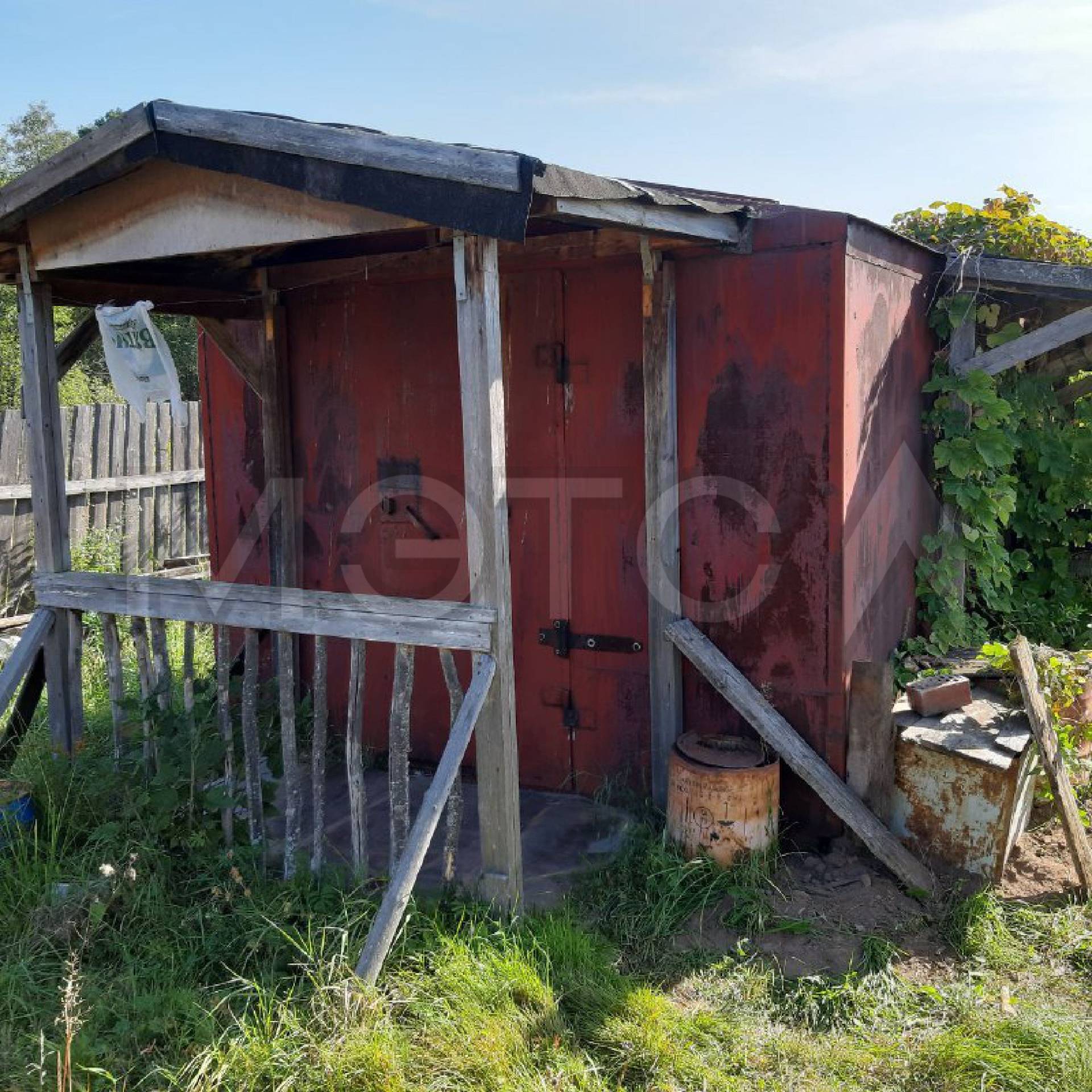 Земельный участок в Кировской обл., 700 кв.м.