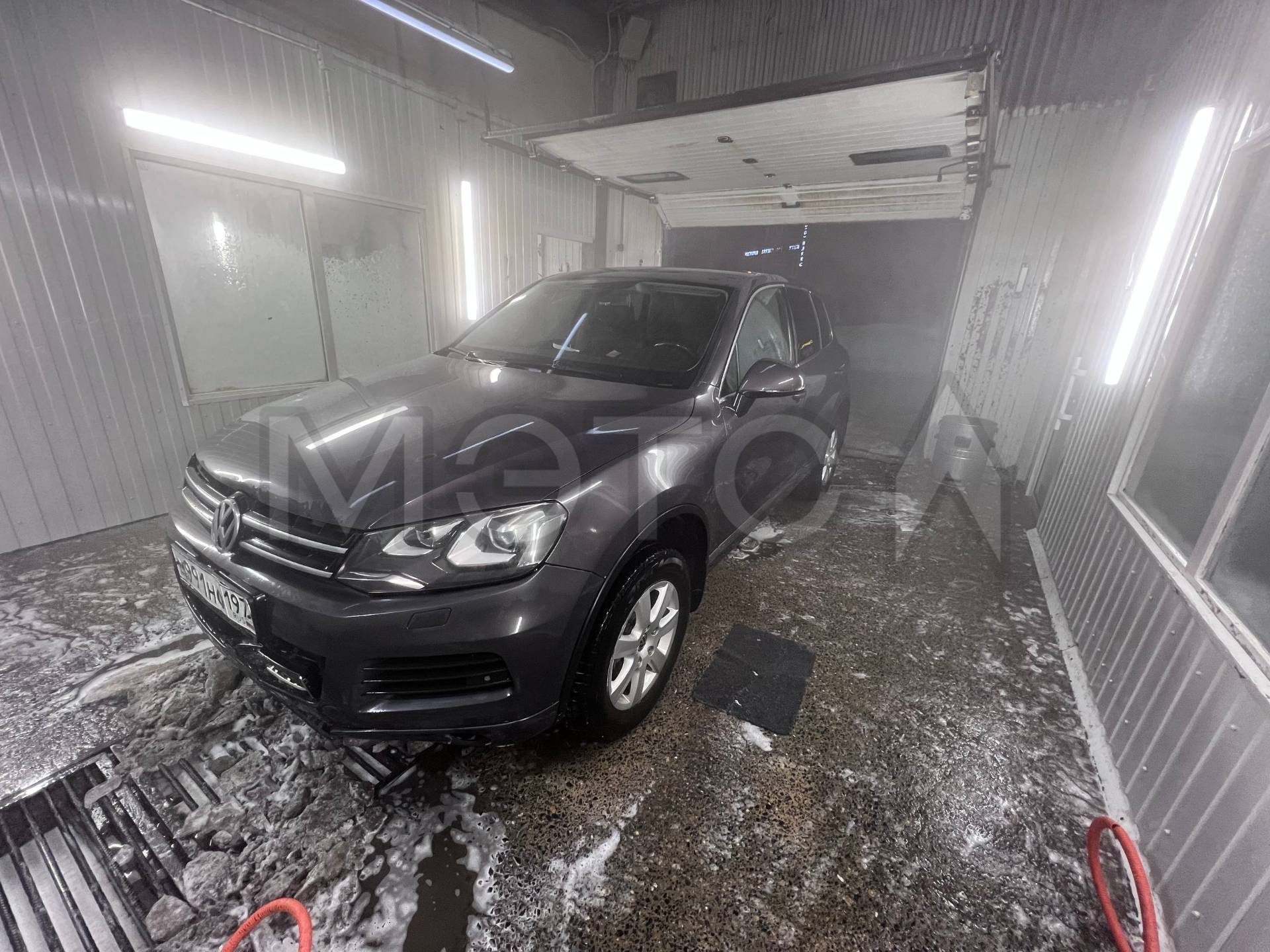Volkswagen Touareg, 2011 года, 204 лс, 390000 км, полный привод, АКПП