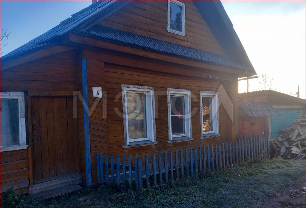 Дом 49,8 кв.м и земельный участок 943 кв.м. в Кировской обл.