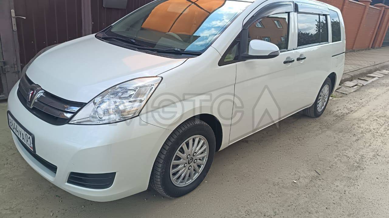Toyota ISis, 2016 года, 133 лс, 256321 км