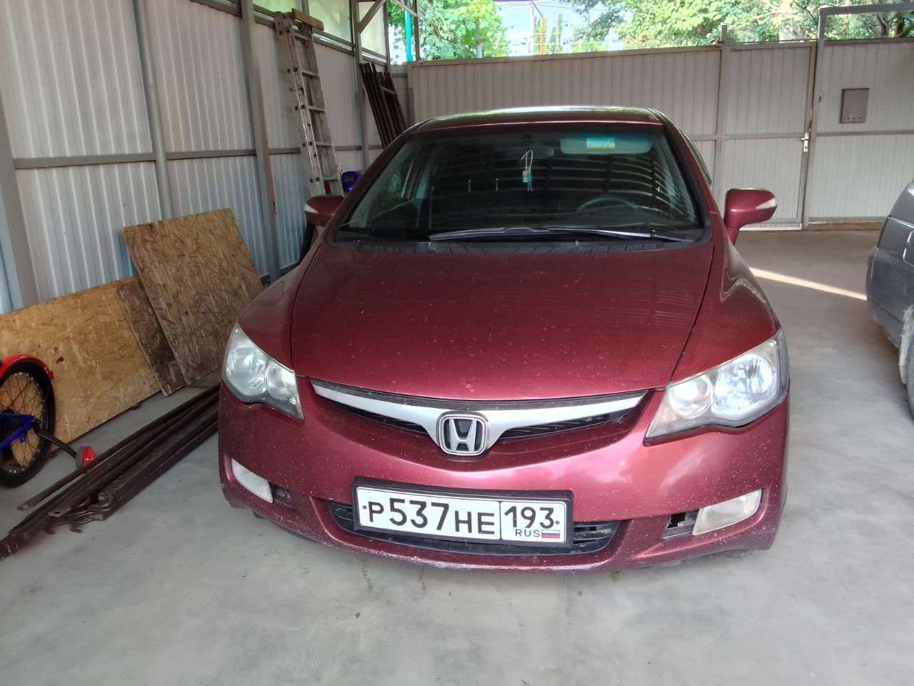 Honda Civic, 2008 года, 140 лс