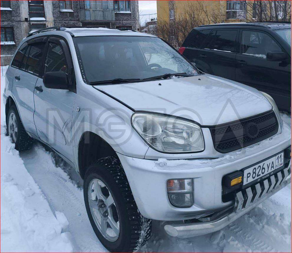 Toyota RAV4, 2001 года, 148 лс