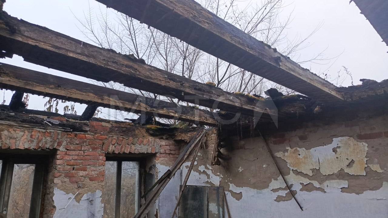 Дом и земельный участок 850+/-10 кв.м. в Алтайском крае