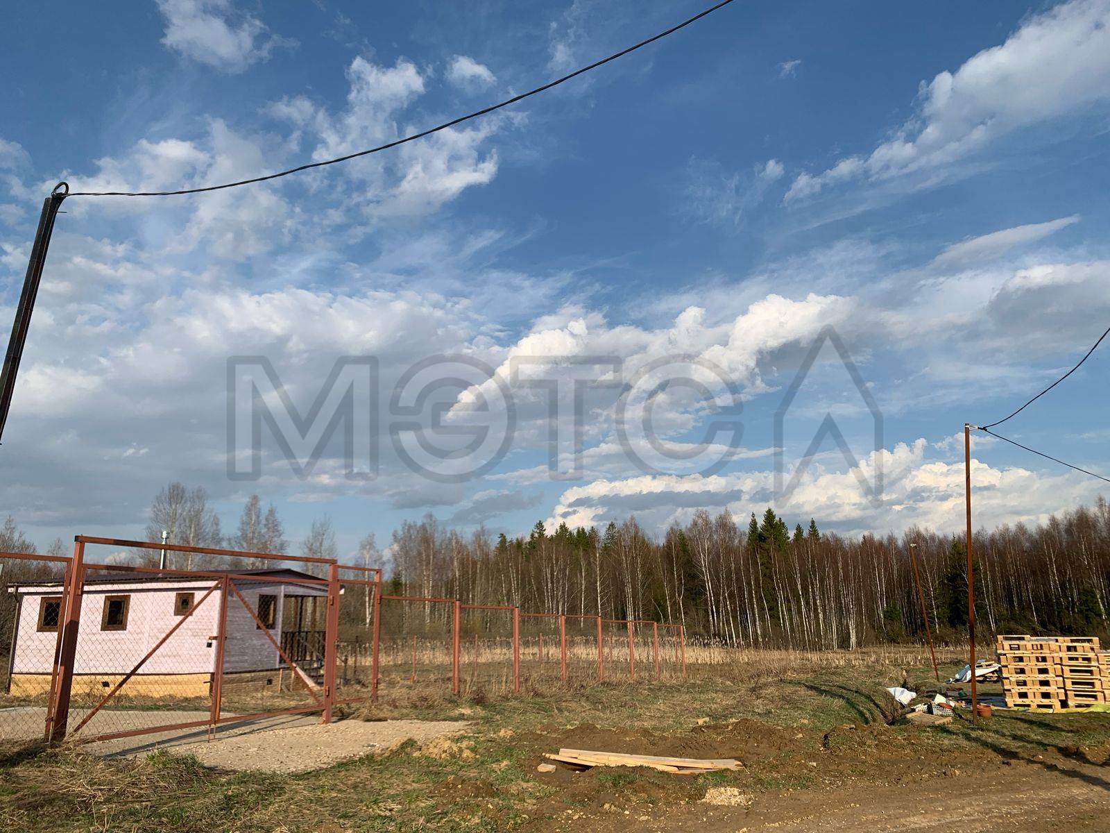 Земельный участок в Московской обл., 1469 кв.м.