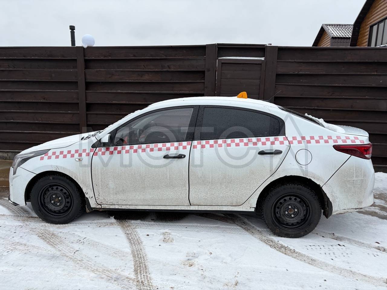Kia Rio, 2021 года, 122,6 лс, 252000 км, АКПП