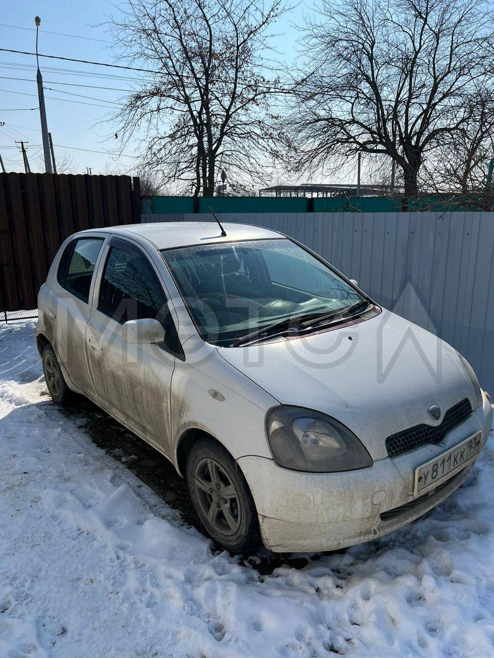 Toyota Vitz, 2001 года, 70 лс, 299999 км