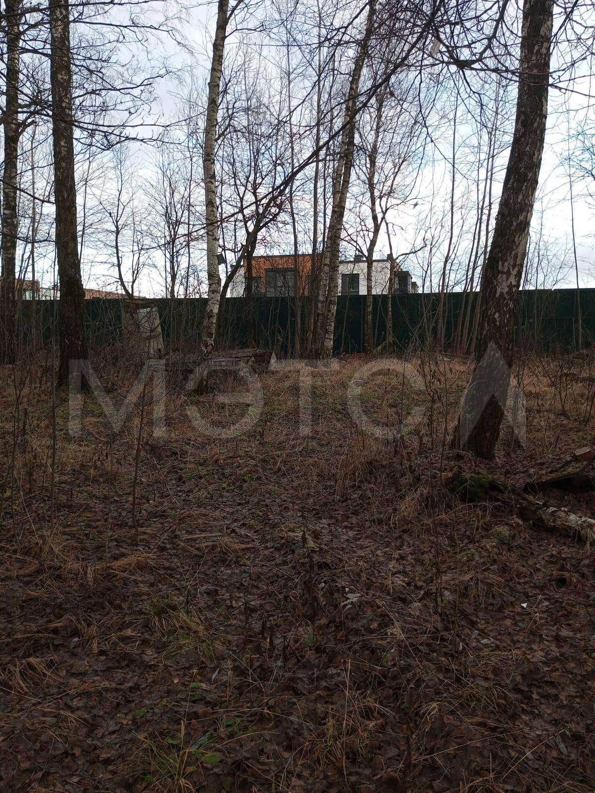 Земельный участок в Московской обл., 424+/-7 кв.м.
