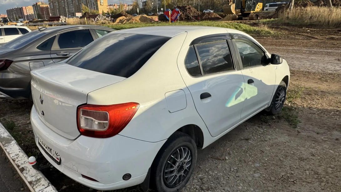 Renault Logan, 2018 года, 82 лс