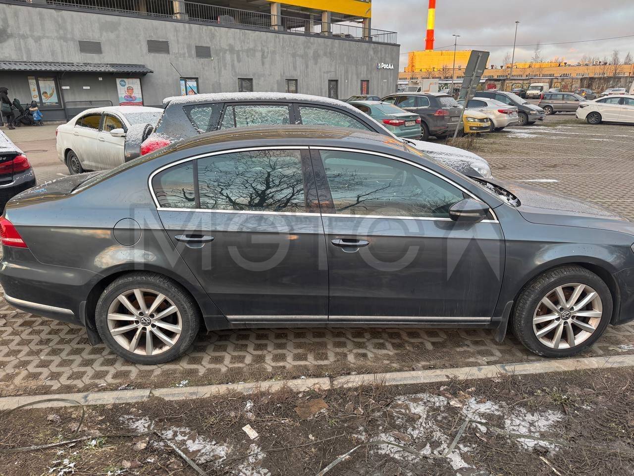 Volkswagen Passat, 2012 года, 152 лс