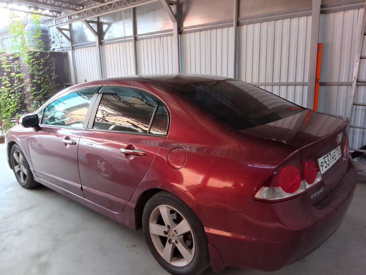 Honda Civic, 2008 года, 140 лс