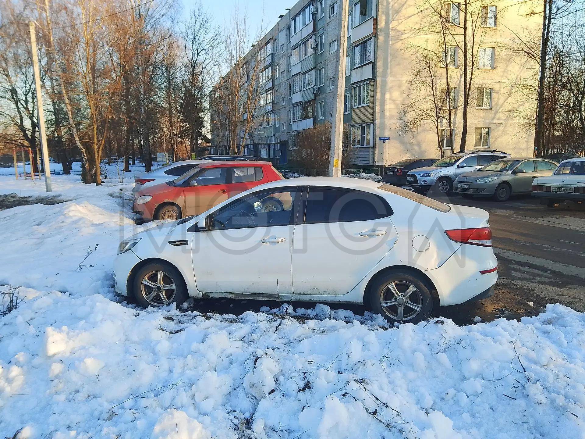 Kia Rio, 2015 года, 123 лс, 200000 км