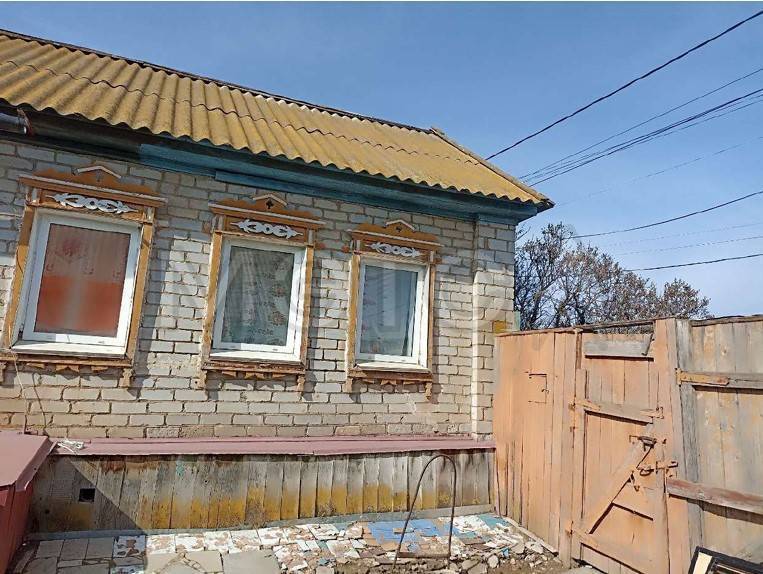 Дом 34,2 кв.м. и земельный участок 402 кв.м. в Астраханской обл.