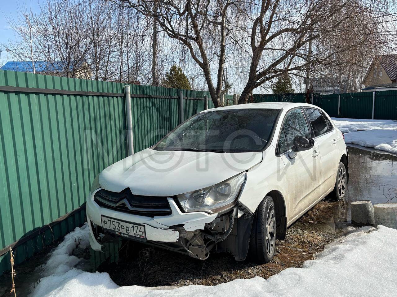Citroen C4, 2012 года, 109 лс