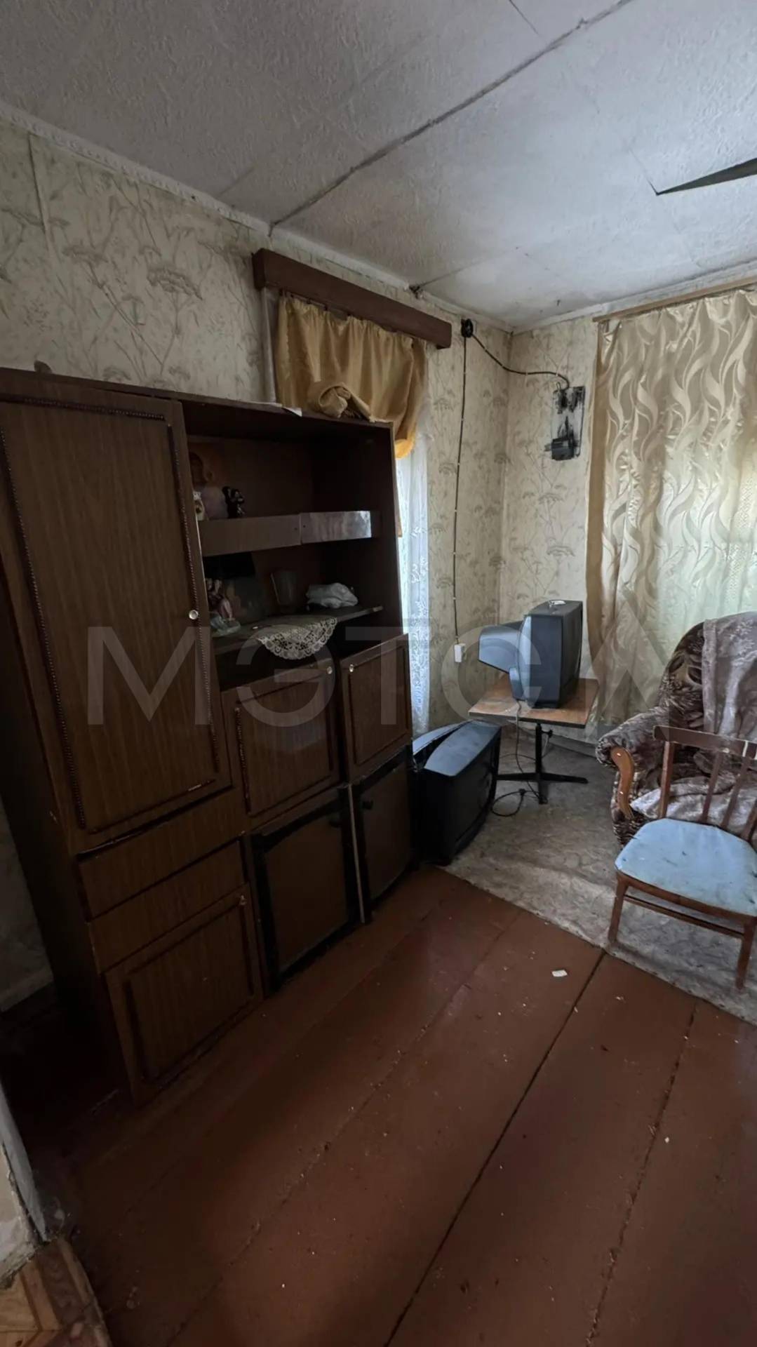 Дом 28,2 кв.м. и земельный участок 4700 кв.м. в Томской обл.