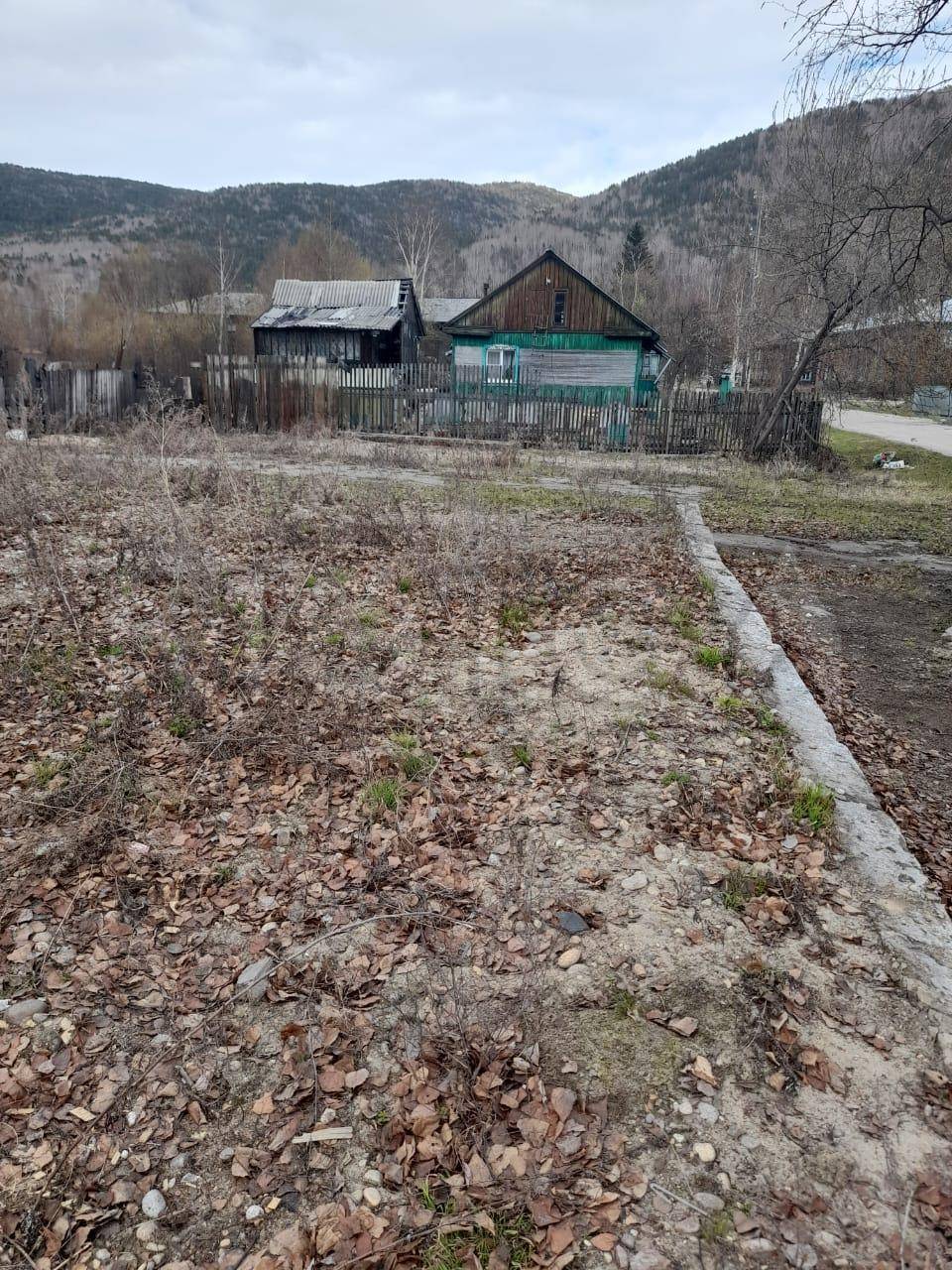 Земельный участок в Иркутской обл., 548 кв.м.