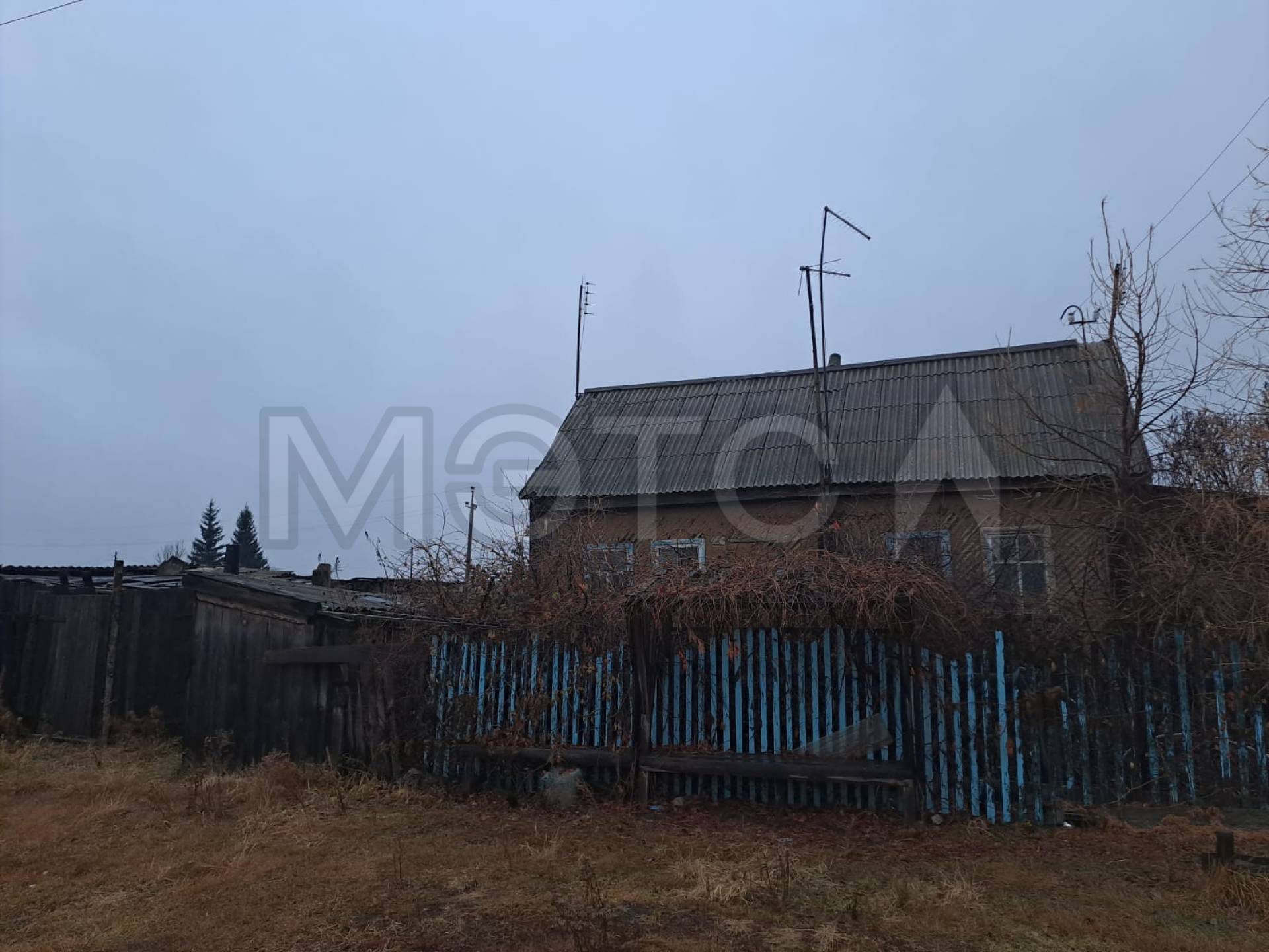 1/2 доля дома и 1/2 доля земельного участка в Курганской обл.
