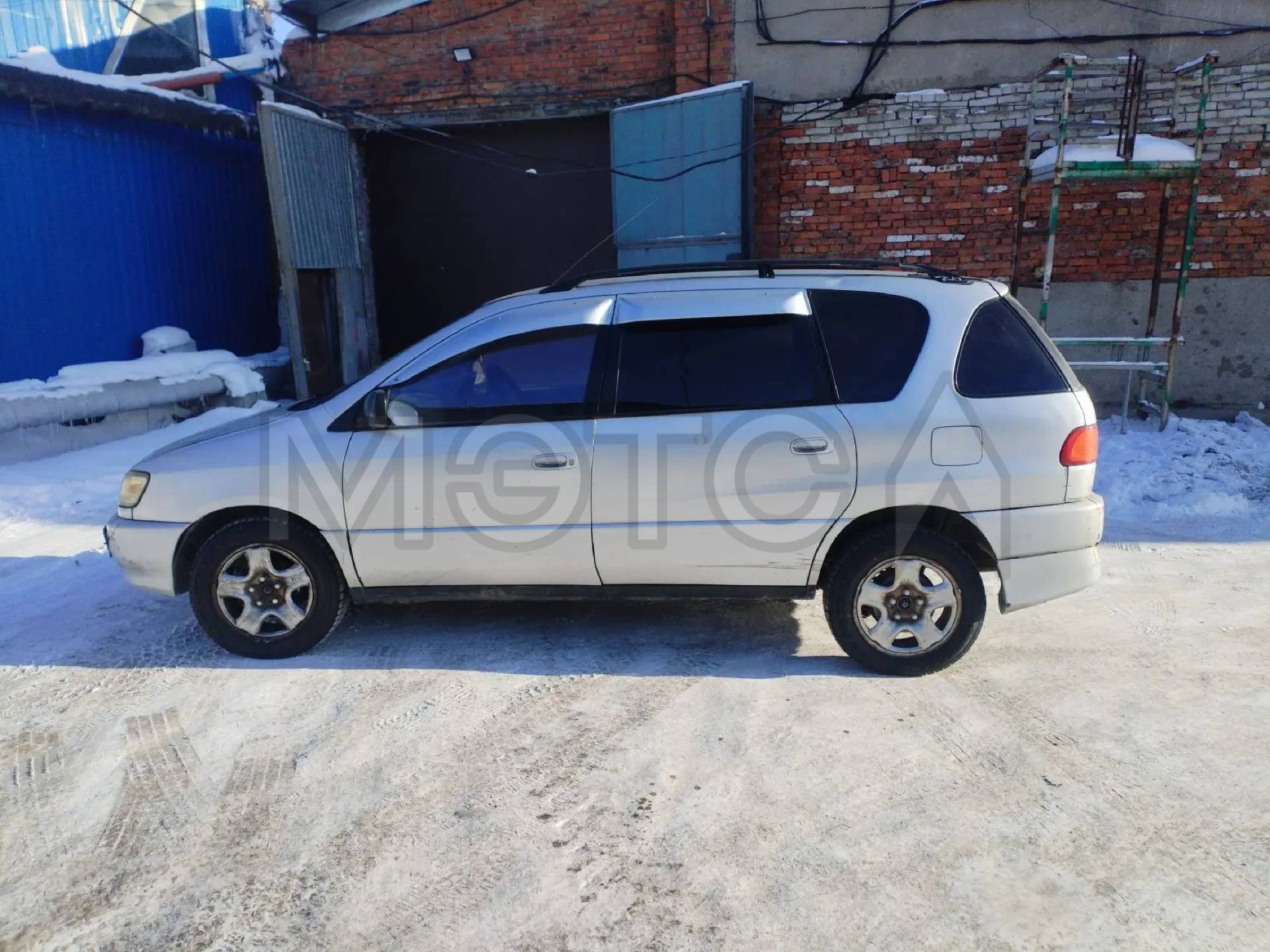 Toyota Ipsum, 1997 года, 135 лс, 246141 км, полный привод, АКПП