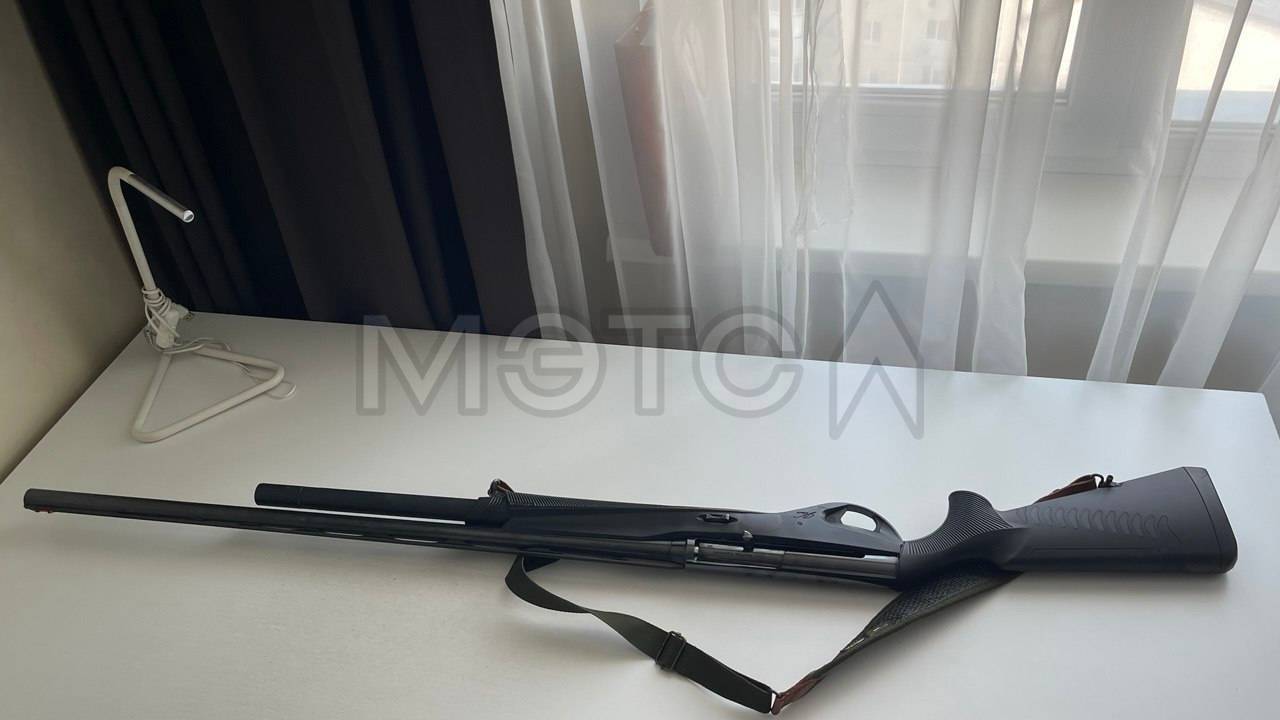 Гражданское оружие Benelli Vinci №GG06342J, DG063468Z, кал. 12*76