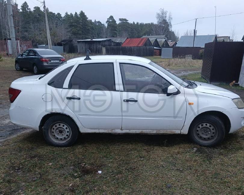 Lada Granta, 2012 года, 81,6 лс, 270002 км