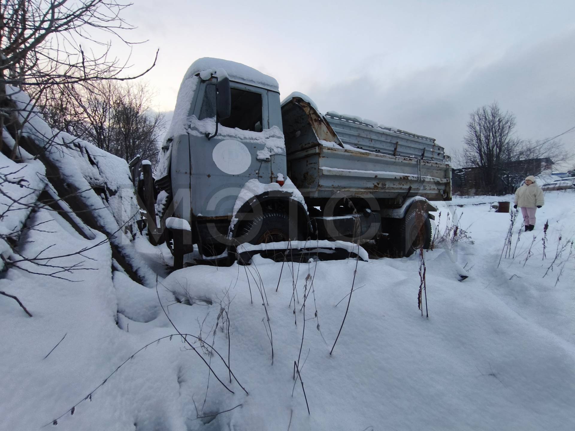 Грузовой самосвал МАЗ 5551-020, 2001 года