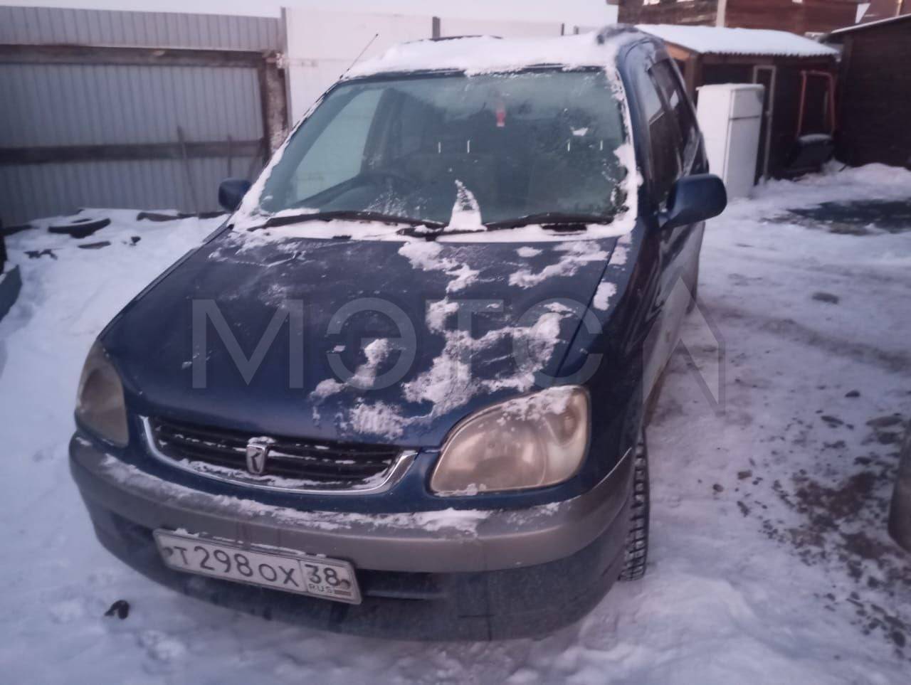 Toyota Raum, 2000 года, 91 лс, 400000 км, АКПП