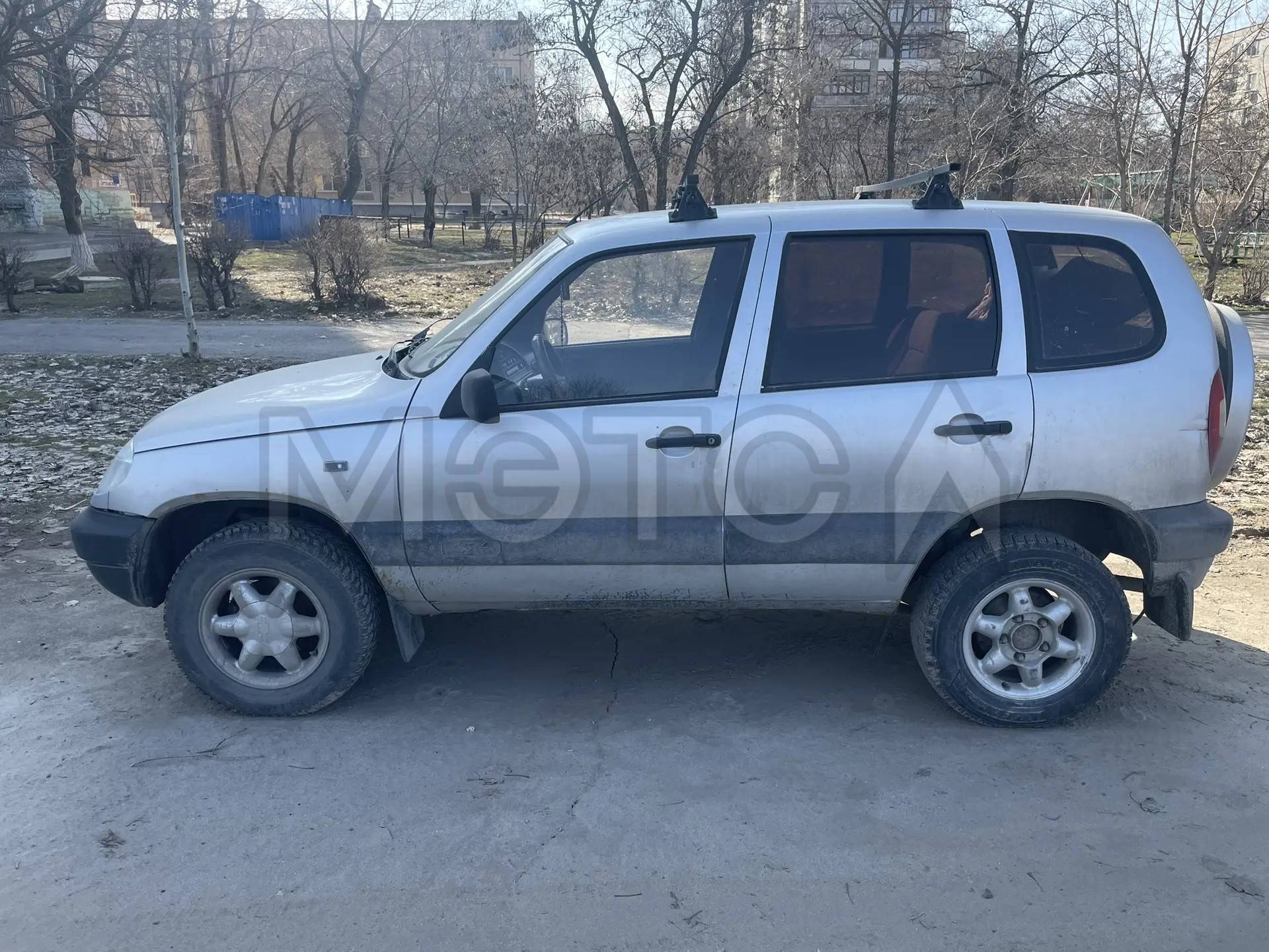 Chevrolet Niva, 2005 года, 80 лс, 263700 км, полный привод
