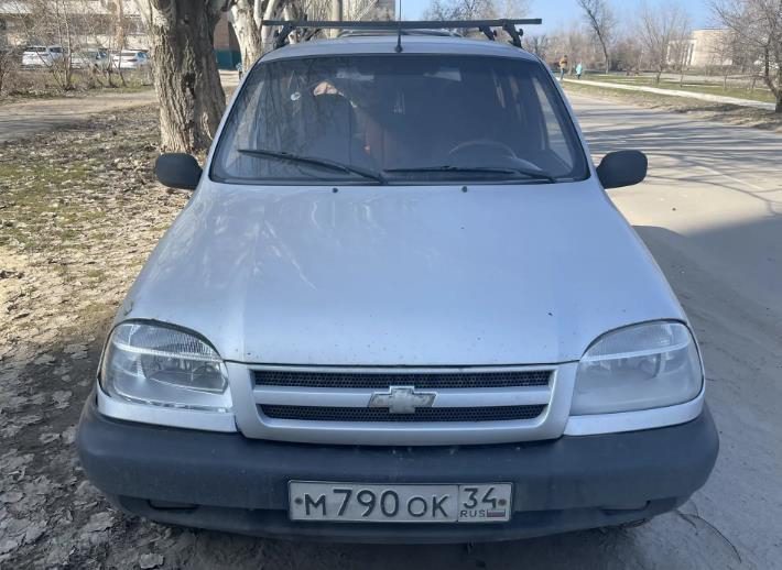 Chevrolet Niva, 2005 года, 80 лс, 263700 км, полный привод