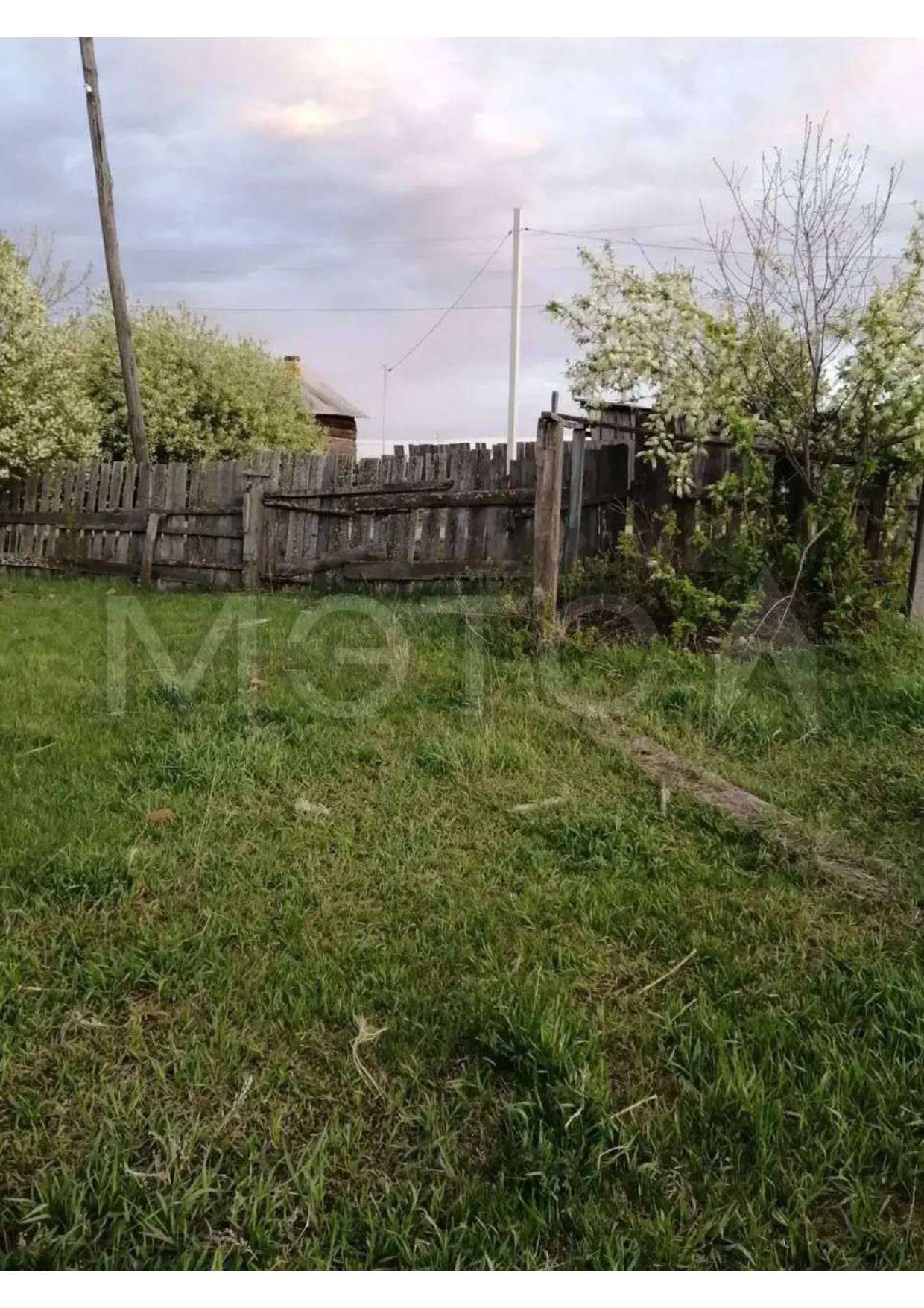 Земельный участок в Иркутской обл., 2700 кв.м.