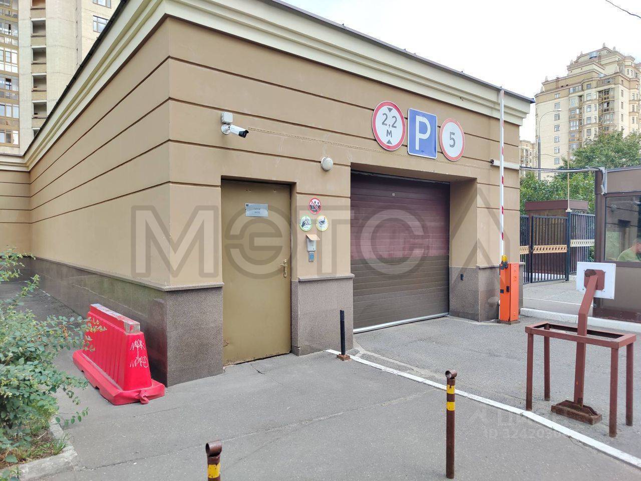 Машино-место в Москве, 14,2 кв.м